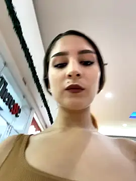 Snapshot of Mon_Cherry chatting on October 7, 12:52 am Mon Cherry online show from October 7, 12:52 am