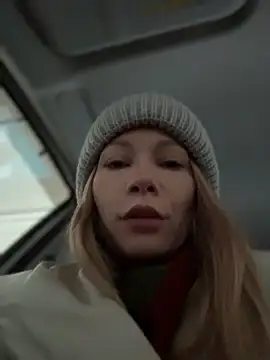 LavenderHot online show from March 7, 1:24 am