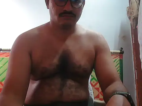 naughtymike0007 online show from July 18, 2:49 am