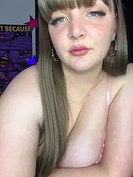 Snapshot of Lalalust69 chatting on February 3, 4:10 am Lalalust69 online show from February 3, 4:10 am