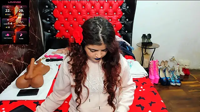 Anasunshine12 online show from May 21, 1:40 pm