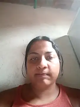 Snapshot of Giselabrunette25 chatting on February 1, 1:42 pm Giselabrunette25 online show from February 1, 1:42 pm