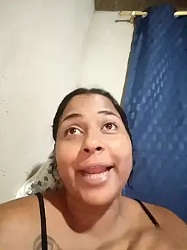 Snapshot of Giselabrunette25 chatting on March 8, 2:26 am Giselabrunette25 online show from March 8, 2:26 am