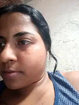 Snapshot of Giselabrunette25 chatting on March 10, 2:44 pm Giselabrunette25 online show from March 10, 2:44 pm