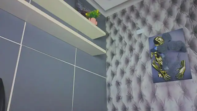 Hilary-banks online show from September 17, 4:25 am