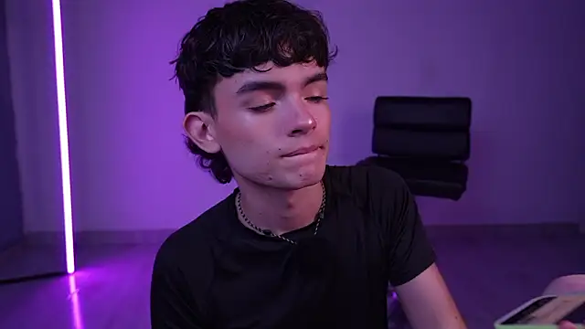 Angelo 018 online show from February 23, 1:03 am