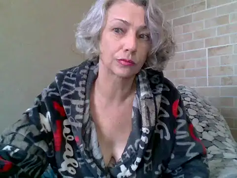 Lorie Carrie online show from October 14, 8:04 am