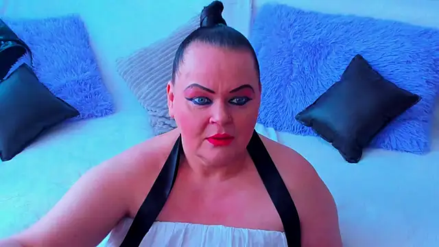 Snapshot of MilanaBiegert chatting on March 16, 8:10 am MilanaBiegert online show from March 16, 8:10 am