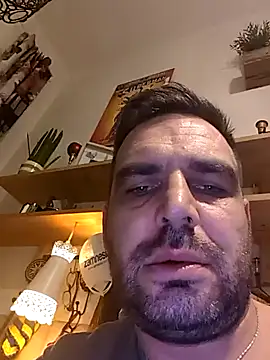 Snapshot of blabla12232 chatting on October 30, 1:51 am blabla12232 online show from October 30, 1:51 am