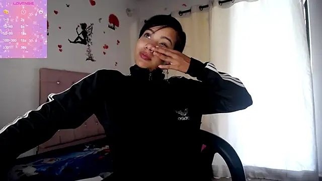 Snapshot of Kloy__sech- chatting on February 7, 2:58 pm Kloy sech- online show from February 7, 2:58 pm