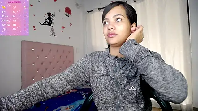 Snapshot of Kloy__sech- chatting on February 19, 1:28 pm Kloy sech- online show from February 19, 1:28 pm