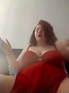 Snapshot of lolabun247 chatting on January 24, 9:05 pm lolabun247 online show from January 24, 9:05 pm