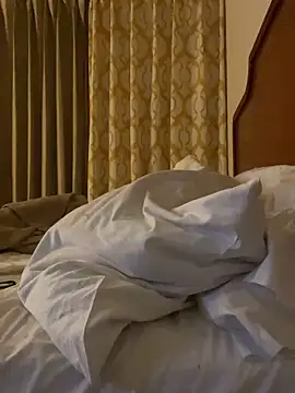 Snapshot of lolabun247 chatting on February 5, 1:58 am lolabun247 online show from February 5, 1:58 am