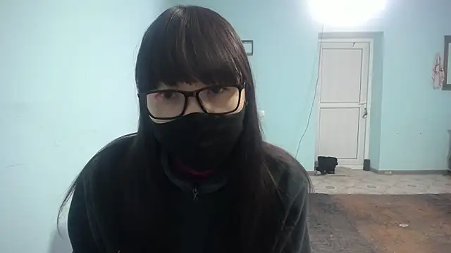 elllaaxx online show from January 18, 4:27 am