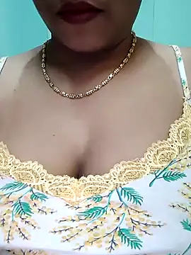 sexyindi couple online show from December 3, 6:15 am