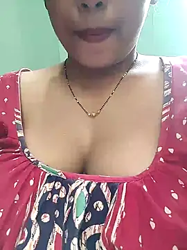 sexyindi couple online show from January 15, 7:15 am