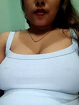 sexyindi couple online show from January 28, 2:42 pm