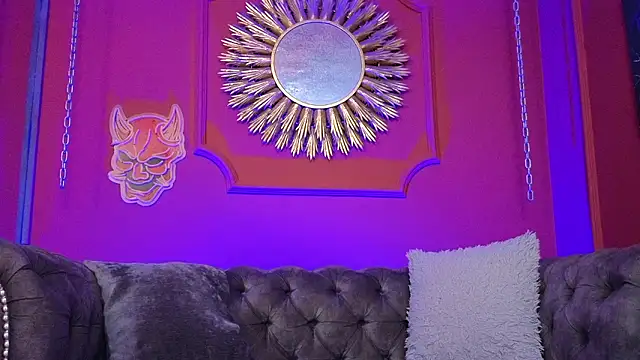 Julieta Russell online show from January 9, 11:46 am