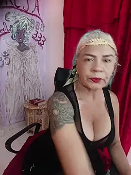 freyadevil333 online show from March 28, 1:27 am