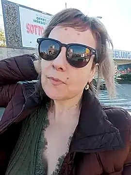 Sunbelxx online show from March 17, 3:18 pm