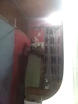 Snapshot of Pela1984 chatting on October 29, 3:09 am Pela1984 online show from October 29, 3:09 am