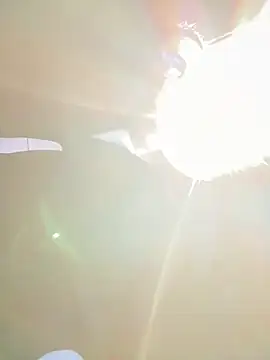 HotXMom online show from April 18, 4:16 am