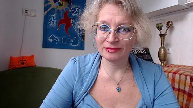 Snapshot of Zosya1111 chatting on December 29, 9:17 am Zosya1111 online show from December 29, 9:17 am