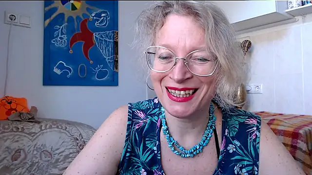 Snapshot of Zosya1111 chatting on March 9, 9:46 am Zosya1111 online show from March 9, 9:46 am