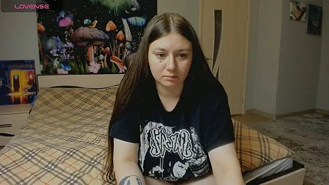 Snapshot of AlisaBacker chatting on September 18, 5:37 pm AlisaBacker online show from September 18, 5:37 pm