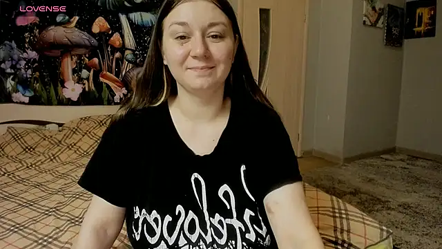 Snapshot of AlisaBacker chatting on November 16, 7:19 pm AlisaBacker online show from November 16, 7:19 pm