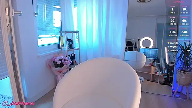 seilyfox online show from June 2, 3:47 pm