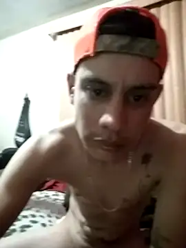 Snapshot of chicovergudo27 chatting on November 17, 12:49 am chicovergudo27 online show from November 17, 12:49 am