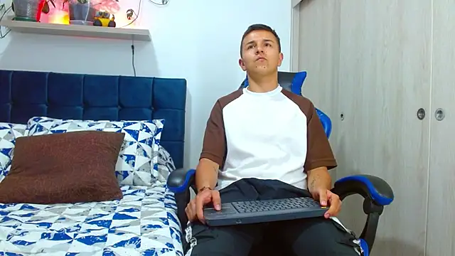 flint ryan online show from March 13, 9:54 pm