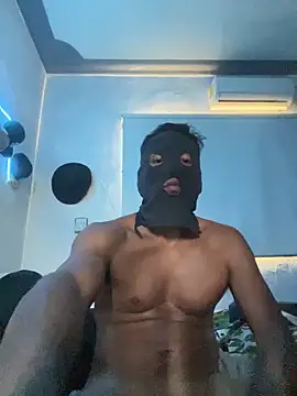 Snapshot of Capxxx chatting on November 14, 7:01 pm Capxxx online show from November 14, 7:01 pm