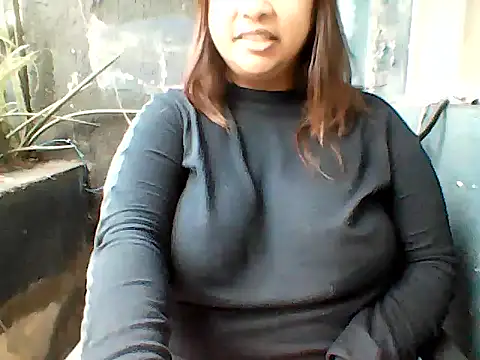 Snapshot of ArisaGonzalez chatting on December 4, 12:25 pm ArisaGonzalez online show from December 4, 12:25 pm