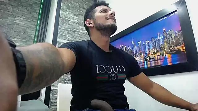 Chris Dick23 online show from February 26, 5:28 am