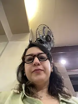 amooraaamoon online show from July 6, 2:14 pm