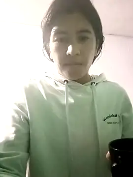 Snapshot of Yeimy_sweetf chatting on January 19, 12:28 pm Yeimy sweetf online show from January 19, 12:28 pm