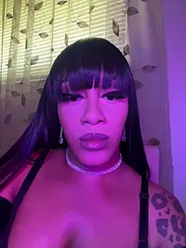 Snapshot of rayemillian chatting on April 9, 5:51 pm rayemillian online show from April 9, 5:51 pm