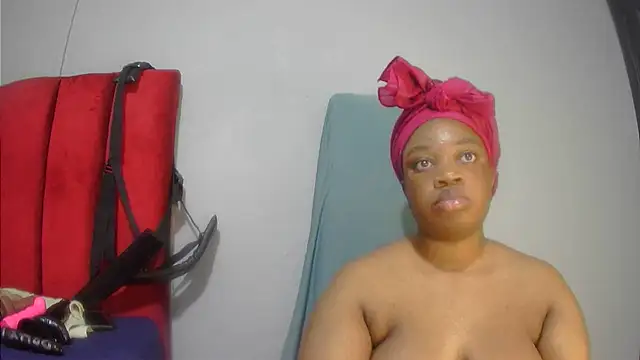 assqueenxx online show from February 8, 4:05 am