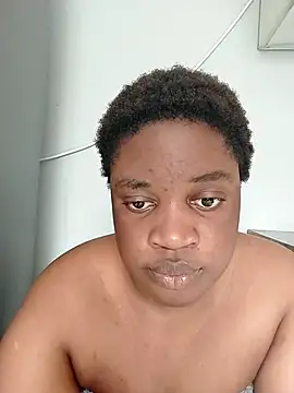 assqueenxx online show from March 2, 7:15 am