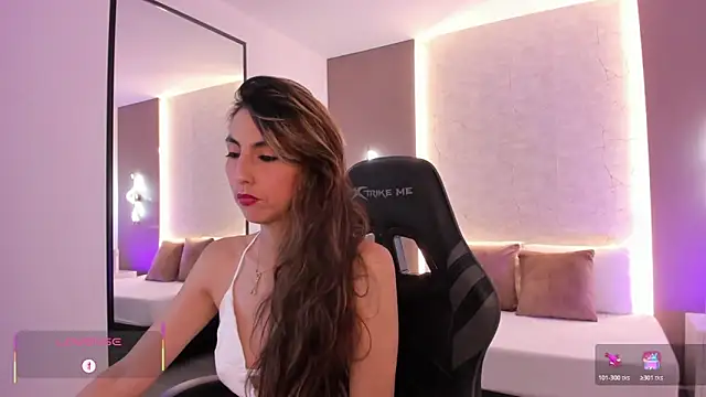 candy summer28 online show from January 15, 12:32 pm