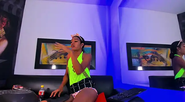 Snapshot of Orianadollx chatting on December 20, 3:42 pm Orianadollx online show from December 20, 3:42 pm