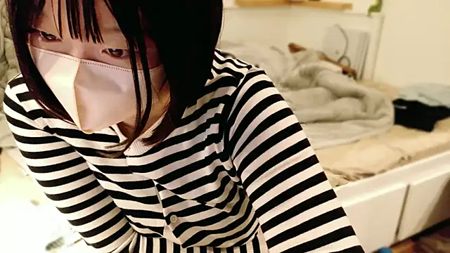 Snapshot of xxxYUKARIxxx chatting on February 27, 1:17 pm xxxYUKARIxxx online show from February 27, 1:17 pm