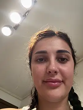 Snapshot of SophiaVilner chatting on July 21, 3:36 pm SophiaVilner online show from July 21, 3:36 pm