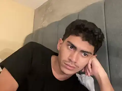 WildLogan online show from February 16, 9:00 pm