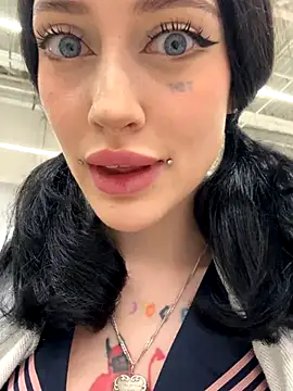 Melissa crazy online show from October 31, 3:46 pm