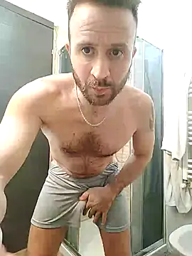 Snapshot of gilera250s chatting on January 26, 9:18 pm gilera250s online show from January 26, 9:18 pm