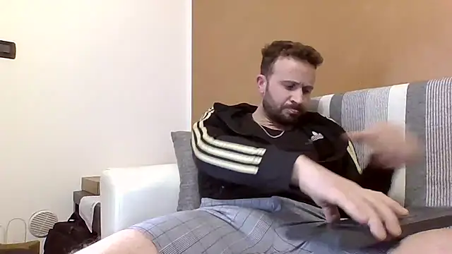 Snapshot of gilera250s chatting on February 4, 7:22 pm gilera250s online show from February 4, 7:22 pm