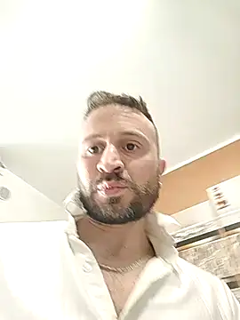 Snapshot of gilera250s chatting on February 16, 2:32 pm gilera250s online show from February 16, 2:32 pm